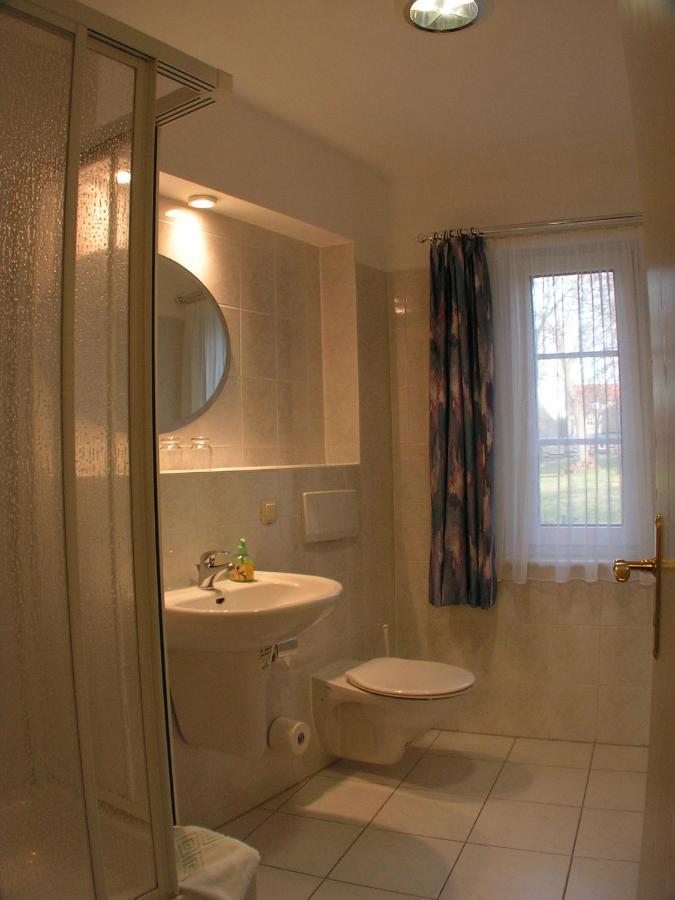 Hotel Am Markt Sagard Oda fotoğraf